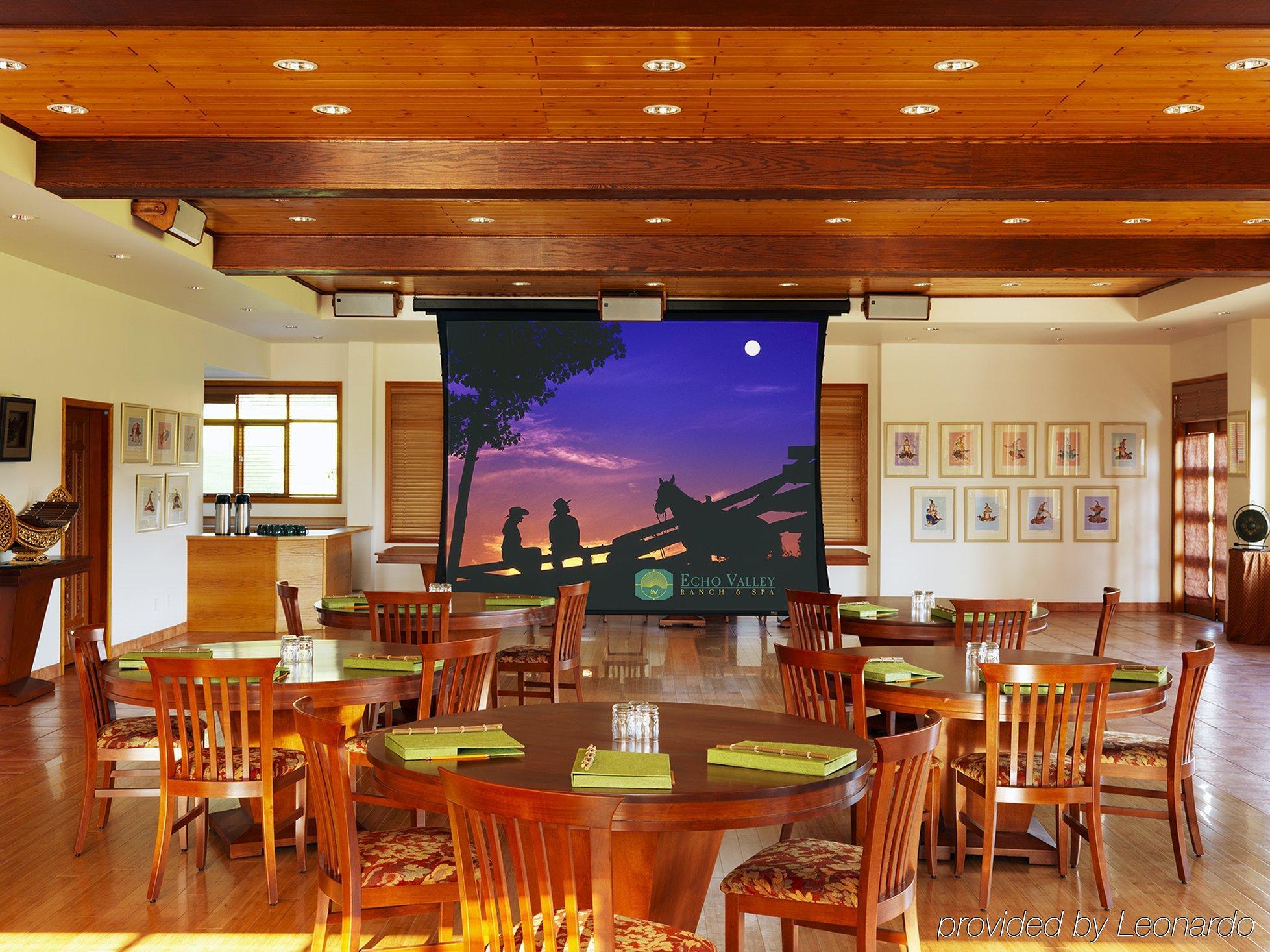 Echo Valley Ranch And Spa Clinton Restaurant foto